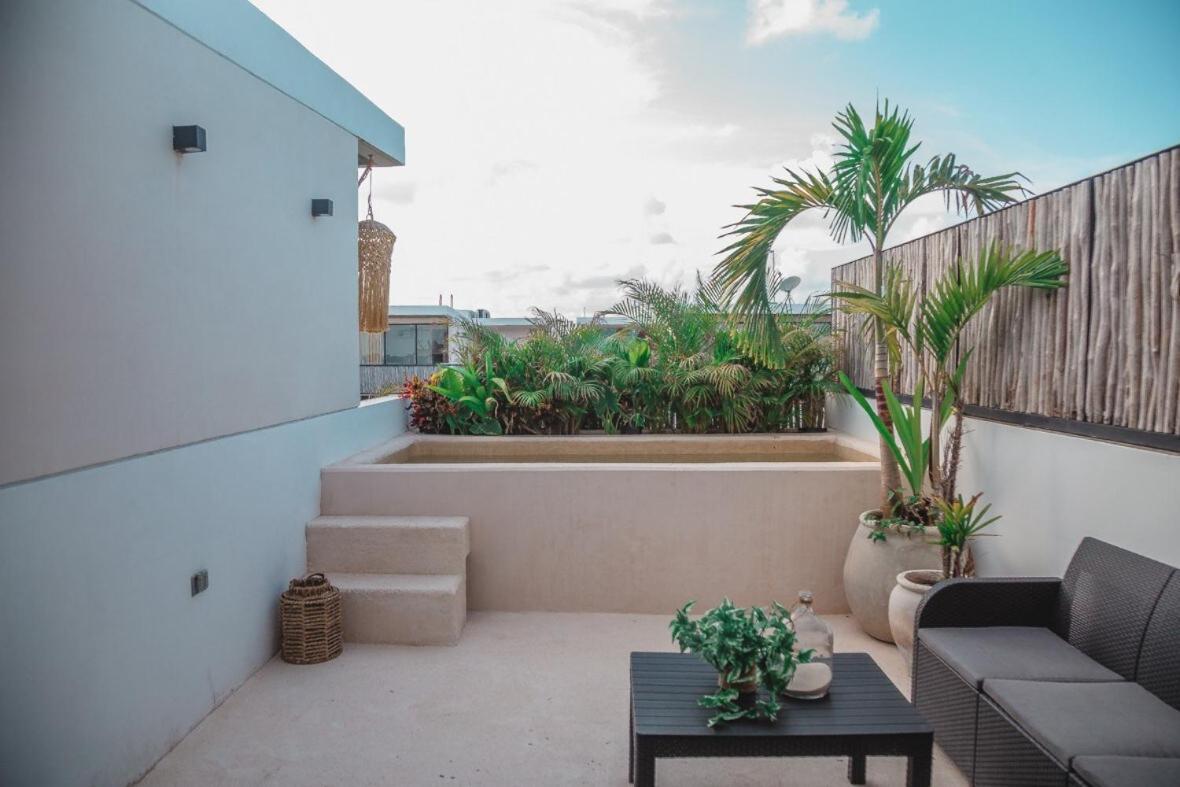 3 Bedroom Jungle - Private Pool - La Veleta Apartment